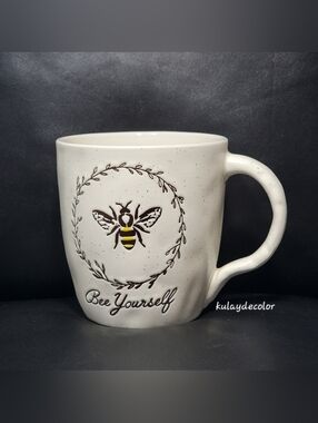 Bee Yourself Ceramic Textured Speckled Mug Farmhouse Coffee Cup Floral Wreath